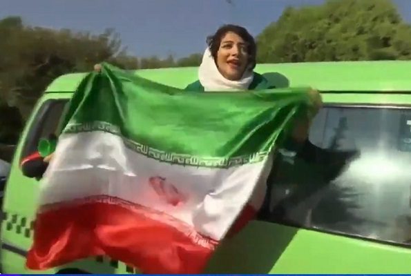 Indignación en Irán por impedir a mujeres entrar a partido de la selección de su país