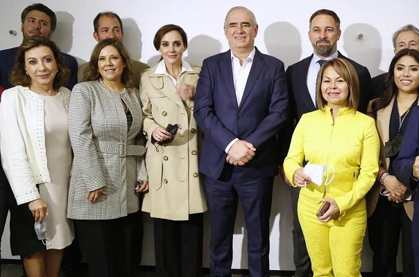 AMLO compara al partido ultraderecha español Vox con Acción Nacional