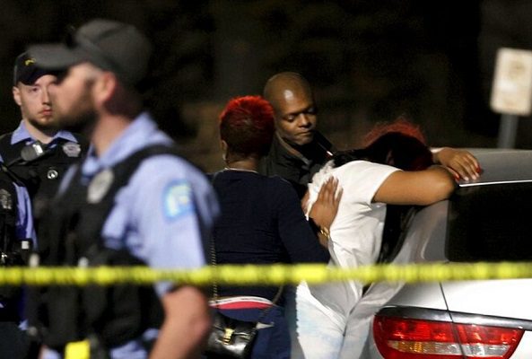 Niño de 10 años mata a su hermano mayor por disparo accidental, en Missouri