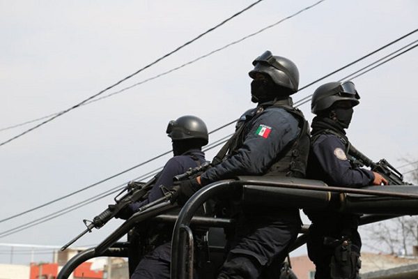 Ejecutan a 4 hombres mientras estaban en un negocio en Ciudad Hidalgo, Michoacán