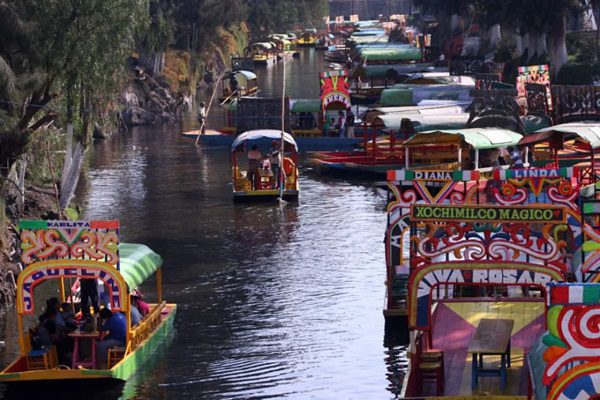 Acusan discriminación en anuncio de Cinépolis sobre Xochimilco #VIDEO