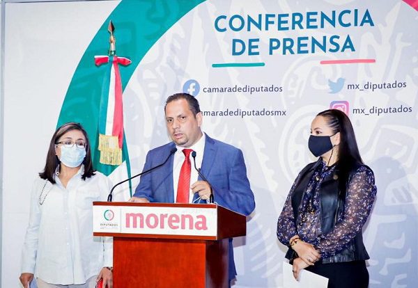 Morena en la Cámara de Diputados denuncia a artistas por campaña contra Tren Maya