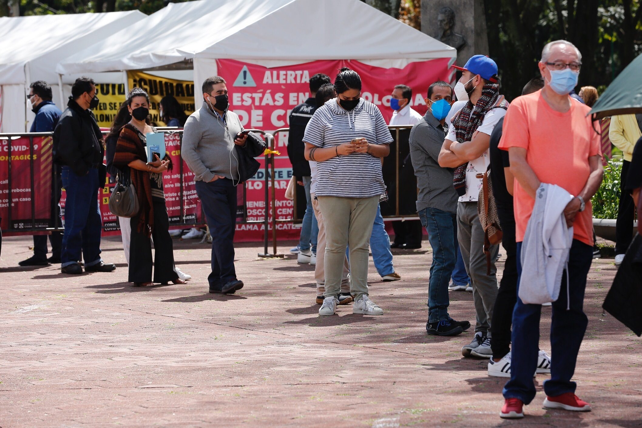 México suma en 24 horas 8 mil 939 casos y 265 muertes por COVID-19