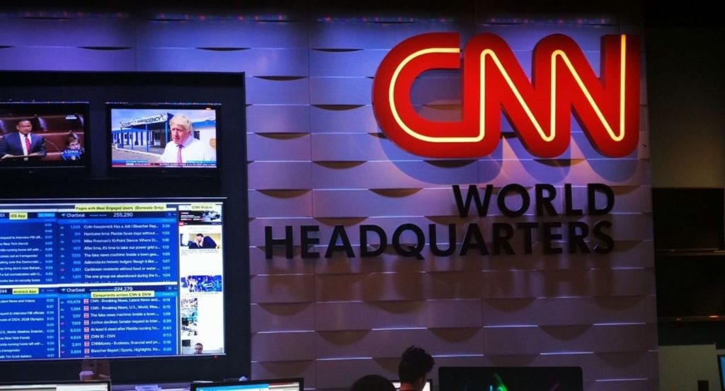 CNN y CBC anuncian salida de Rusia