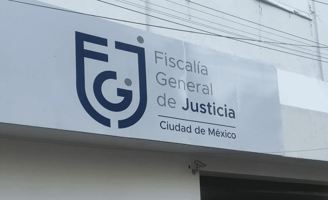 Fiscalía de CDMX niega realizar espionaje político