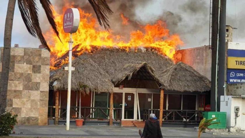 Incendio en restaurante en Boca Del Río