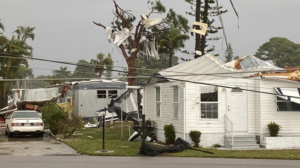 Tornado azota Florida