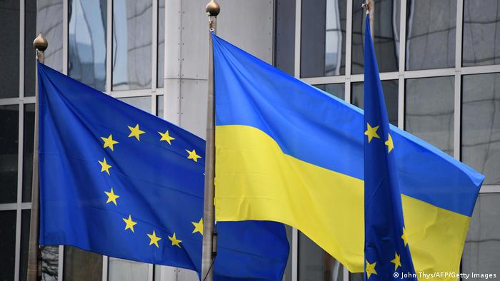 UE propone duplicar ayuda a Ucrania y amenaza a Rusia con más sanciones