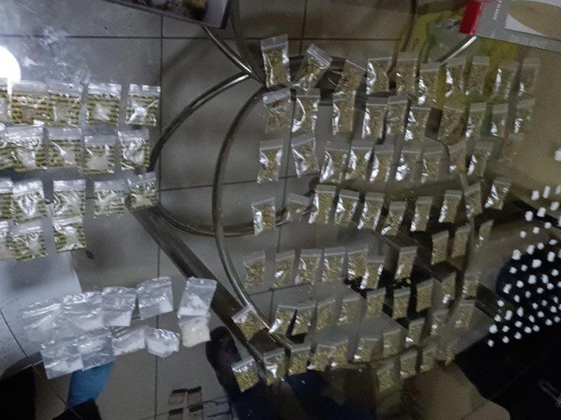 200 dosis de droga aseguradas en Iztapalapa