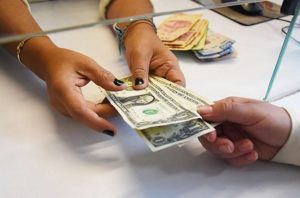 Ingreso de remesas aumentó 23.3% anual durante febrero, reporta Banxico