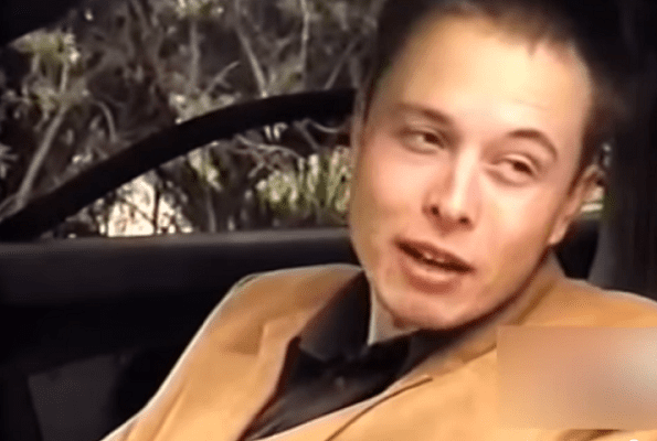 Elon Musk adquiere 9.2% de Twitter; acciones de red social se disparan 25%