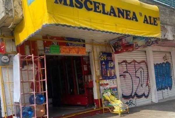CCH Naucalpan levanta 4 denuncias por grabaciones en baños de tienda cercana