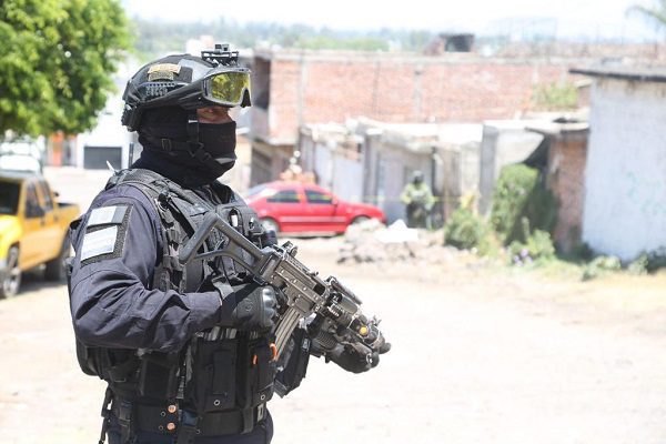 Cinco muertos tras enfrentamientos armados en tres municipios de Michoacán