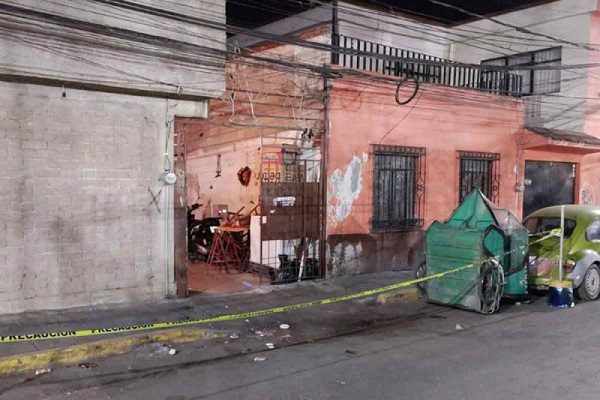 Dos menores muertos y dos heridos tras ataque directo en inmueble de Xochimilco