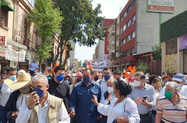 Trabajadores del Metro marchan por servicios médicos, refacciones y equipo de seguridad