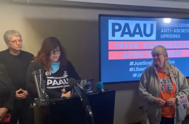 Activista antiaborto en EE.UU. recuperó 115 fetos, conservó 5 y sepultó a 110