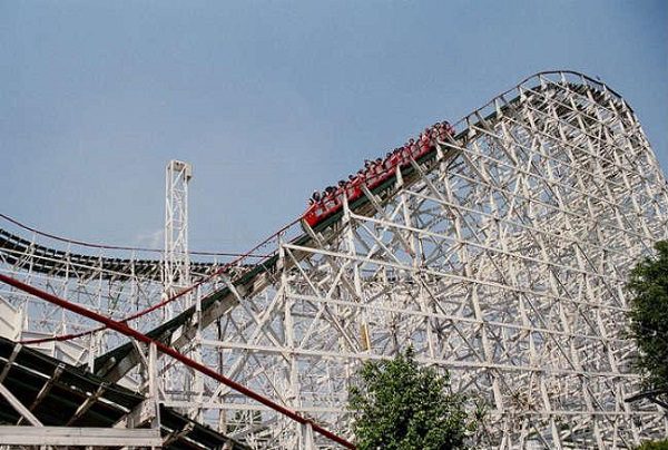 Comienza desmantelamiento de Montaña Rusa de la Feria de Chapultepec