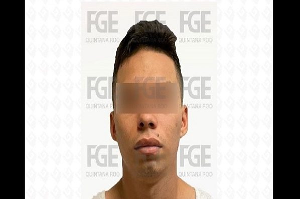 Cae asesino de dos turistas en balacera en restaurante en Tulum