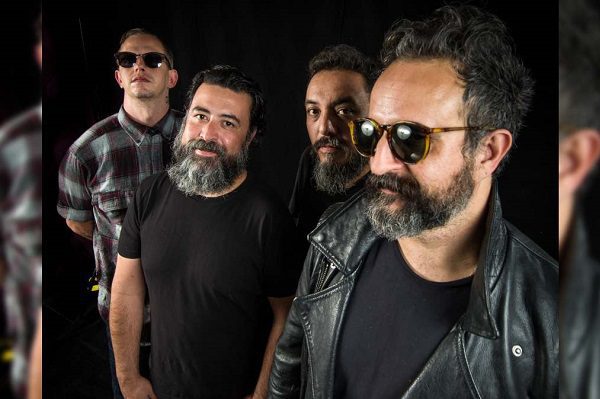 Molotov regresa con canción en contra de expresidentes y AMLO