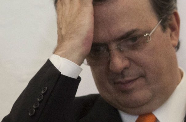 Qatar Airways desmiente a Ebrard sobre planes de comenzar operaciones en el AIFA