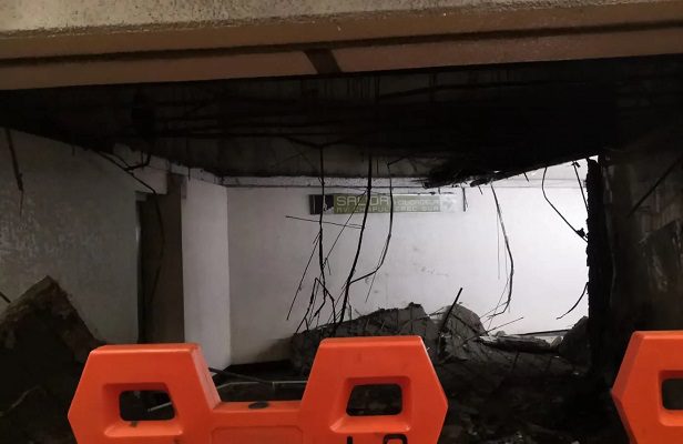 Colapsa plafón del techo en pasillos del Metro Balderas