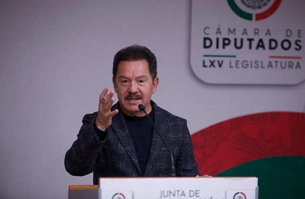 Morena presenta su propuesta de Reforma Energética, con 9 de 12 puntos de la oposición