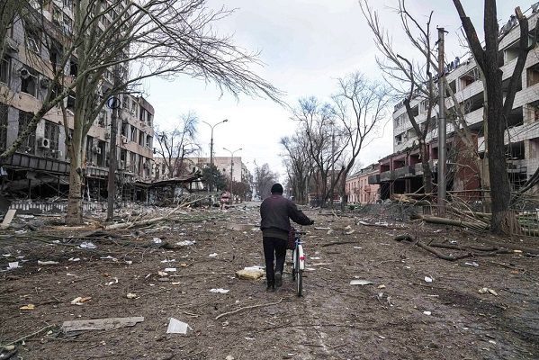 Separatistas prorrusos niegan haber usado armas químicas para atacar Mariúpol