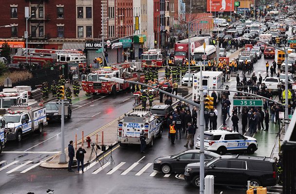 Ebrard descarta connacionales heridos en tiroteo en el Metro de Nueva York
