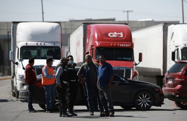 Casa Blanca y Gobierno de México alertan por inspecciones a camioneros en Texas