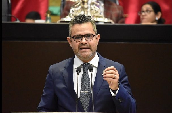 Andrés Pintos, diputado del PVEM, salta a MC previo a votación de Reforma eléctrica