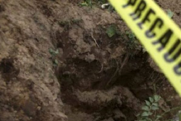 Localizan tres cuerpos en una fosa clandestina en Irapuato