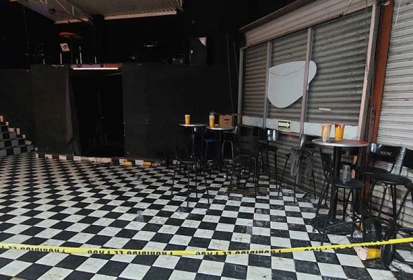 Dos muertos y tres detenidos tras riña en bar en Azcapotzalco