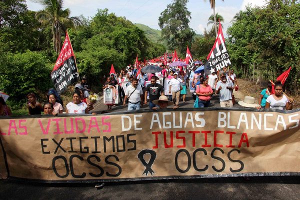 MLO ordena revisar caso de campesinos presos por matanza en Aguas Blancas