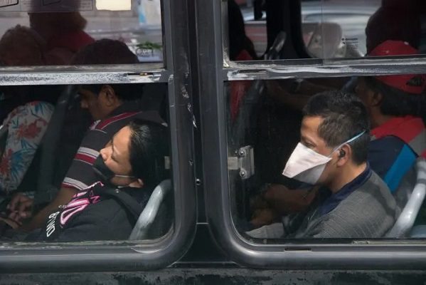 “¡Te bajas, pero ya!”: Chófer enfrenta a acosador de pasajeras en SLP #VIDEO