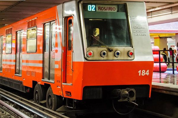 Se aplicarán vacunas contra COVID-19 en estaciones del Metro CDMX