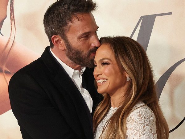 Escándalo por polémica cláusula sobre su vida sexual entre Jennifer López y Ben Affleck