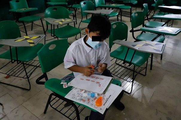 Jueza federal ordena a la SEP mantener las Escuelas de Tiempo Completo