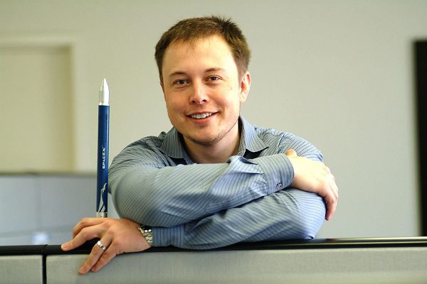 Twitter reconsidera la oferta de compra de Elon Musk, afirman NYT y WSJ