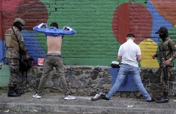 Asamblea Legislativa de El Salvador amplía por 30 días más el estado de excepción