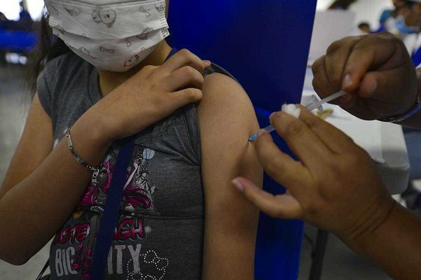 El jueves se abre registro para vacunación contra covid-19 para niños de 12 años y más