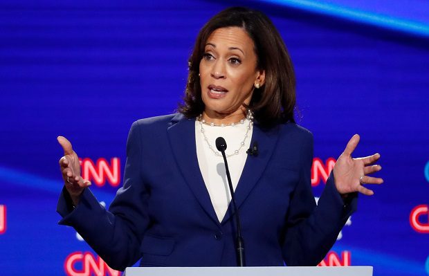 Kamala Harris, vicepresidenta de EE.UU., da positivo a Covid-19