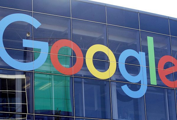 Tribunal ordena embargar fondos y propiedades de Google en Rusia