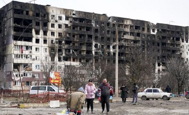 Putin reconoce que situación en Mariúpol es “trágica” tras asedio