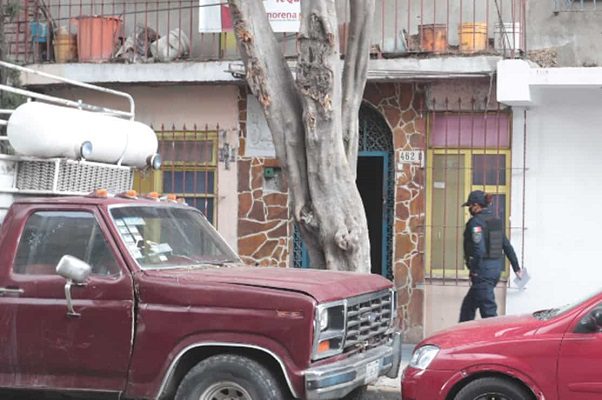 Investigan la muerte de una niña de 4 años en su casa en Azcapotzalco