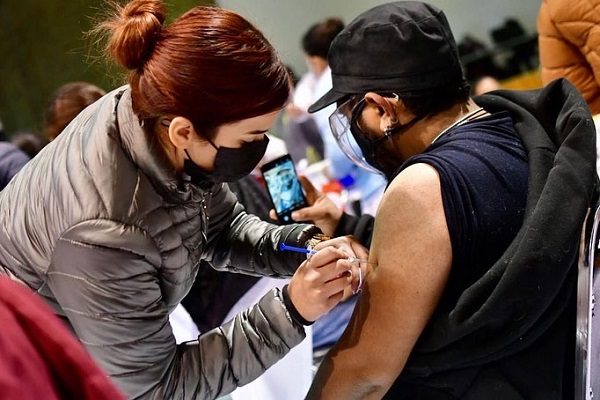 Investigan a maestros de Coahuila por falsificación de pruebas covid