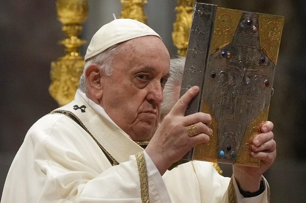 El Papa Francisco pide a las nueras hacer felices a sus suegras