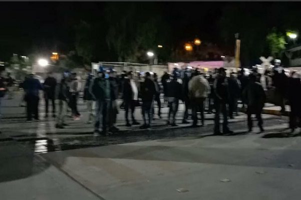 Enfrentamientos en planta de Cruz Azul en Hidalgo habrían dejado heridos #VIDEOS