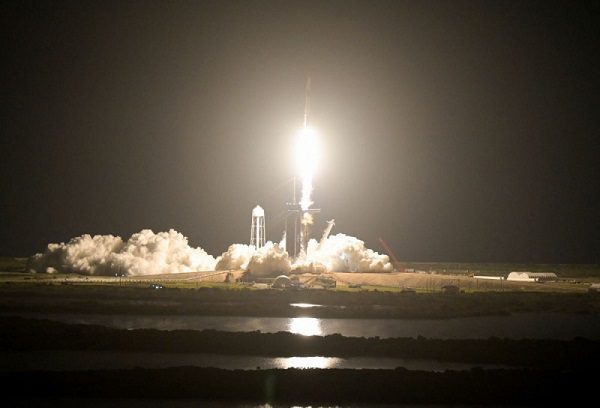 SpaceX envía a la EEI a misión de cuatro astronautas de la NASA