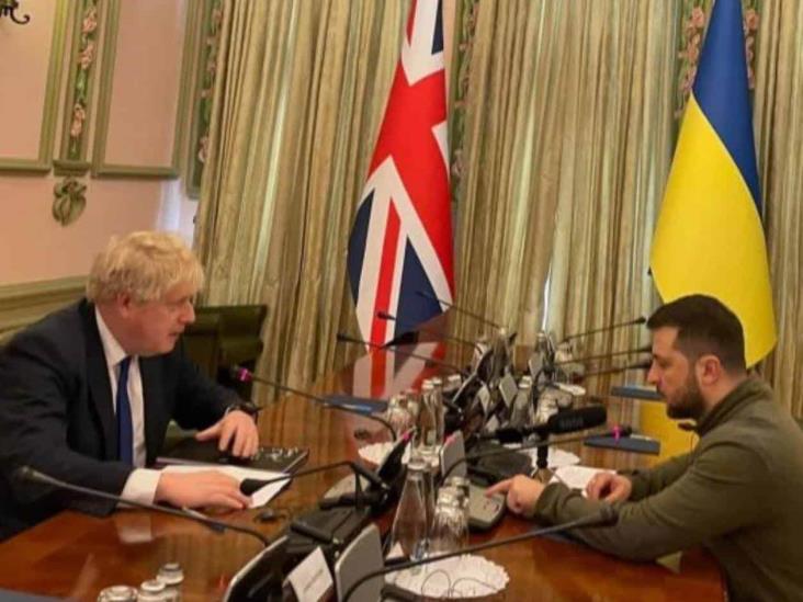 Boris Johnson y Zelenski