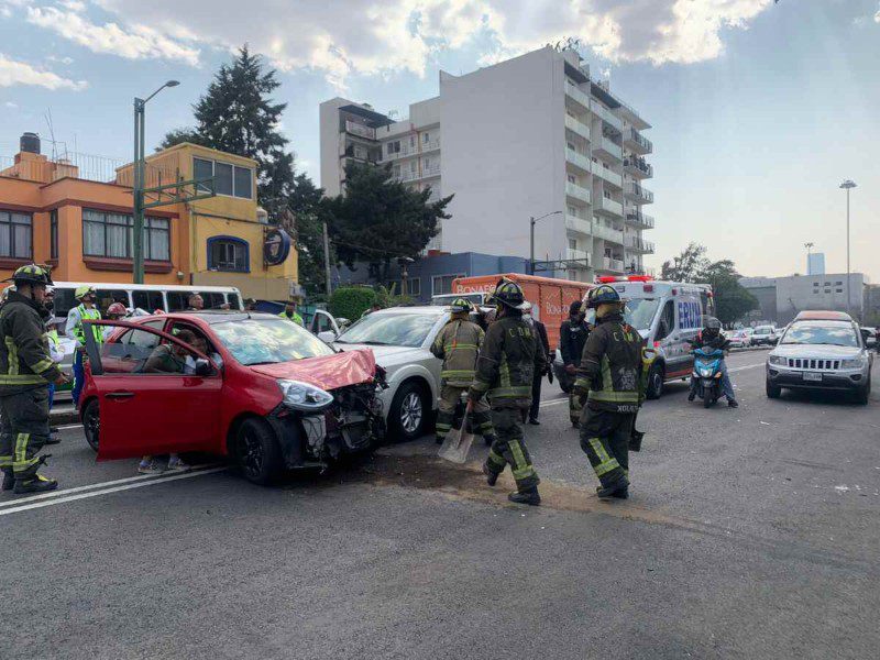 Choque en Ermita Iztapalapa